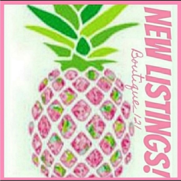 New Lilly Pulitzer Listings! - Picture 1 of 1